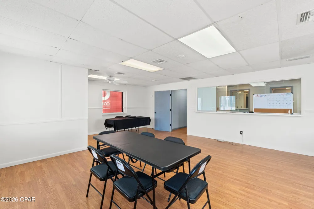 215 W 6th Street Panama City, FL 32401