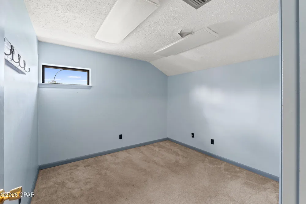 215 W 6th Street Panama City, FL 32401