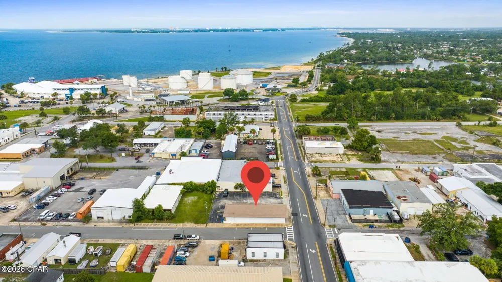 215 W 6th Street Panama City, FL 32401