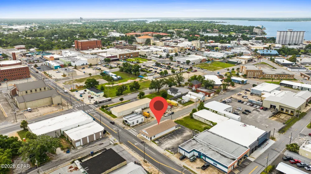 215 W 6th Street Panama City, FL 32401