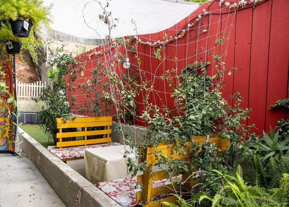 5634 Michael St San Diego, CA 92105
