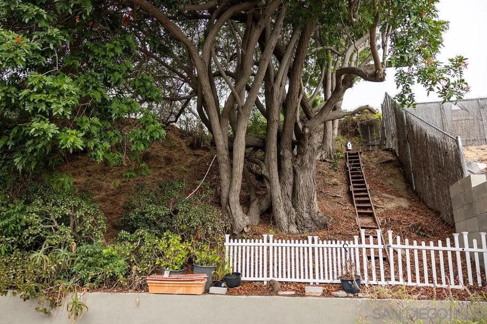 5634 Michael St San Diego, CA 92105
