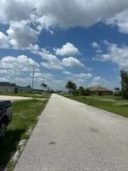 824 NE 23rd Terrace Cape Coral, FL 33909
