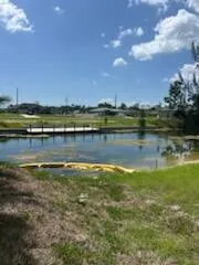824 NE 23rd Terrace Cape Coral, FL 33909