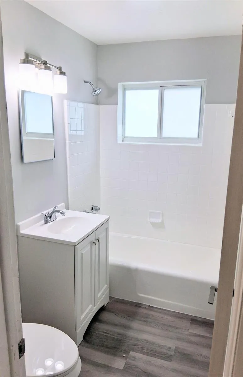 2302 Avenue M Riviera Beach, FL 33404