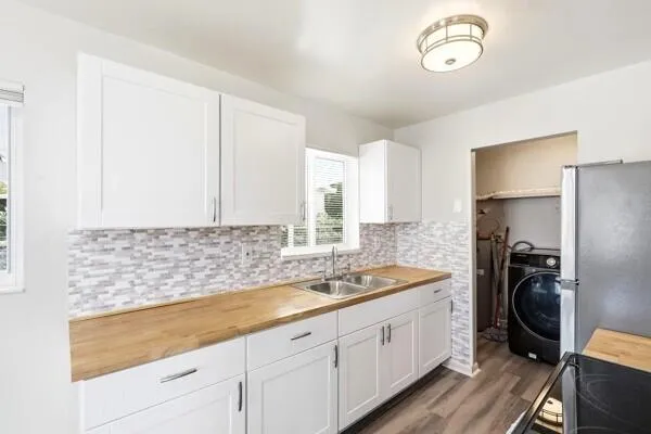 2302 Avenue M Riviera Beach, FL 33404