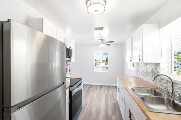 2302 Avenue M Riviera Beach, FL 33404