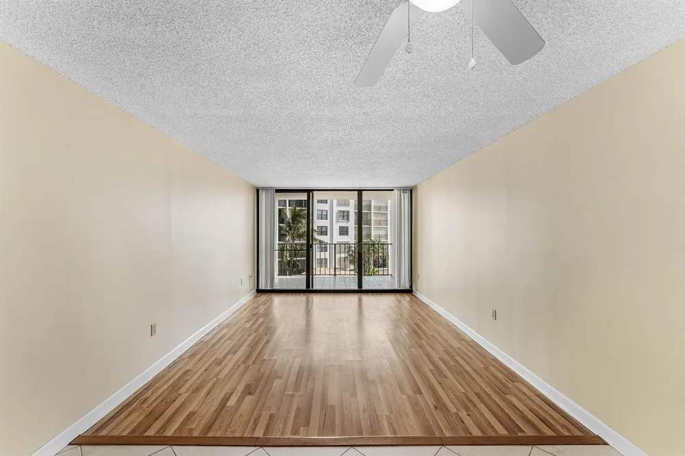 3545 S Ocean Boulevard #405 South Palm Beach, FL 33480