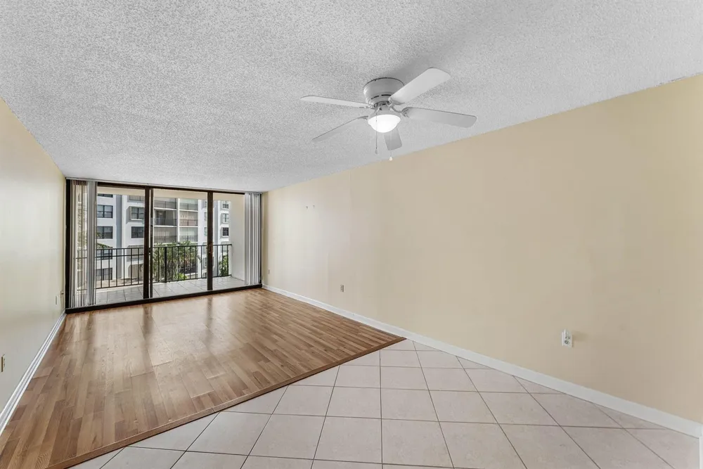3545 S Ocean Boulevard #405 South Palm Beach, FL 33480