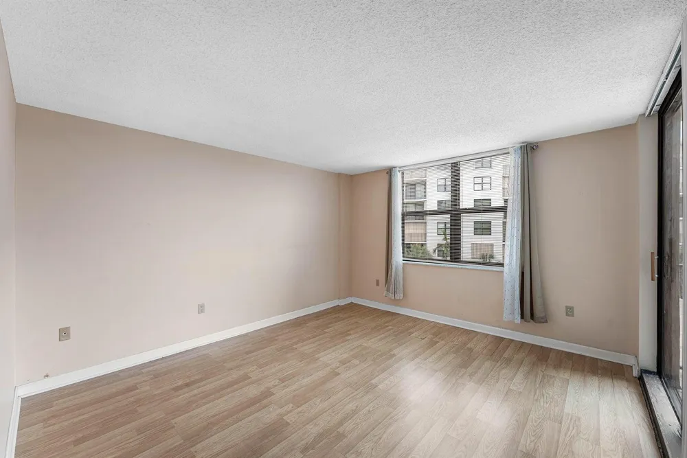3545 S Ocean Boulevard #405 South Palm Beach, FL 33480