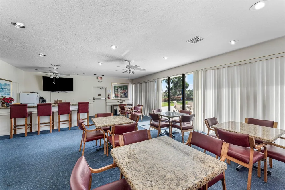 3545 S Ocean Boulevard #405 South Palm Beach, FL 33480