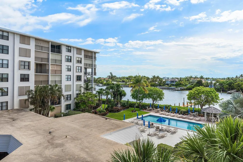 3545 S Ocean Boulevard #405 South Palm Beach, FL 33480