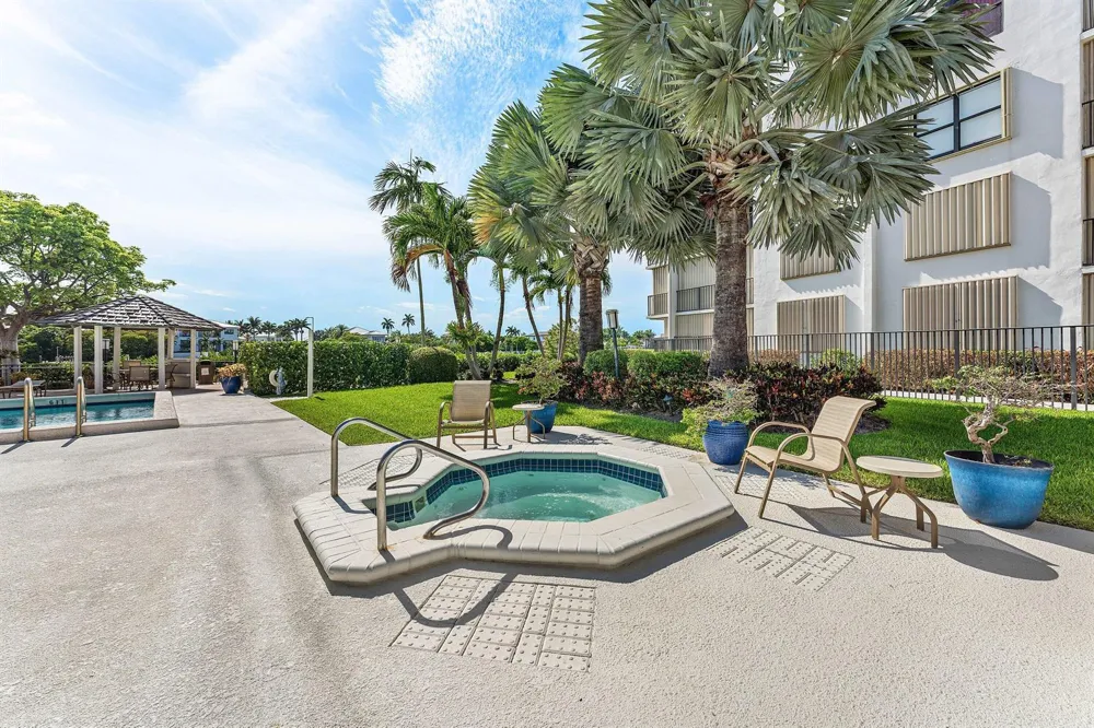 3545 S Ocean Boulevard #405 South Palm Beach, FL 33480