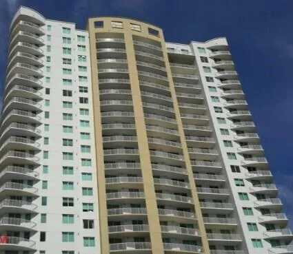 1755 E Hallandale Beach Boulevard #2104e 