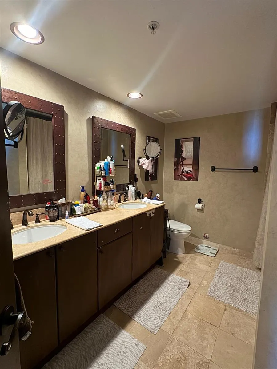 1755 E Hallandale Beach Boulevard #2104e 