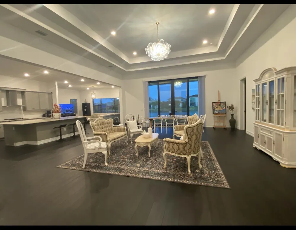 8212 Grand Prix Lane Boynton Beach, FL 33472