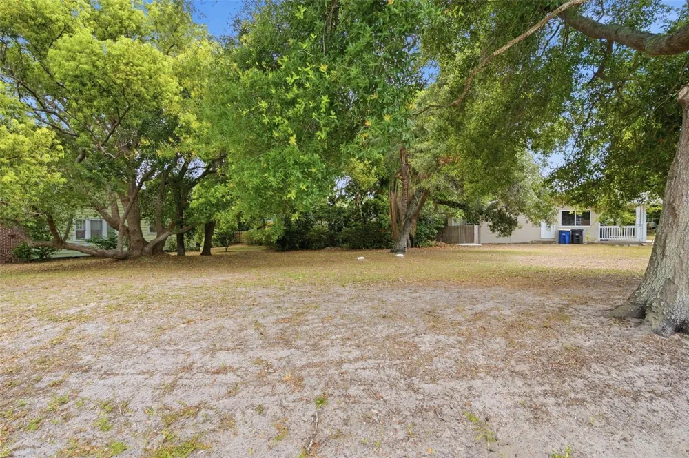 1747 APACHE TRAIL Clearwater, FL 33755