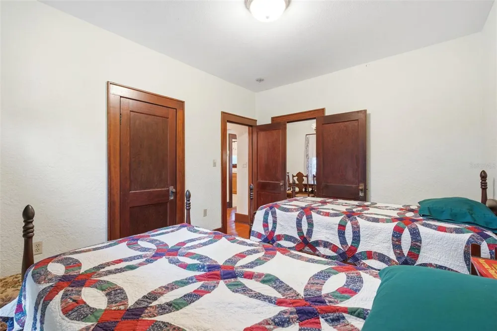1747 APACHE TRAIL Clearwater, FL 33755