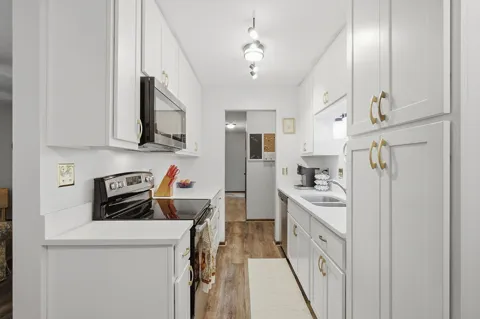 255 Westview Drive #308