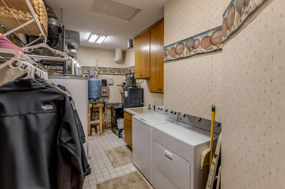 26667 Edna Lake Road Nisswa, MN 56468