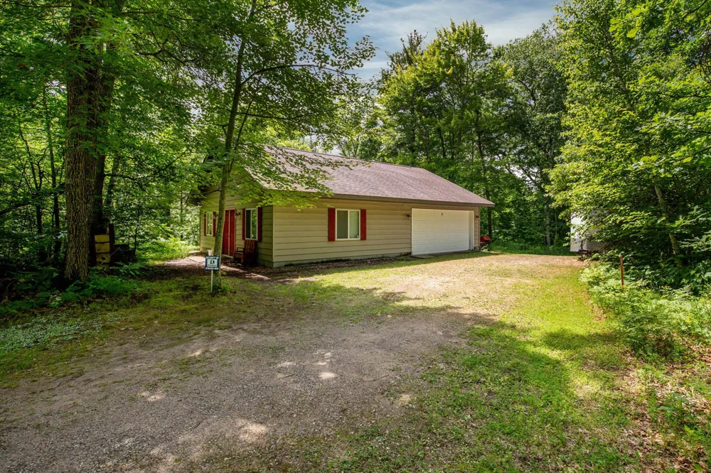 26667 Edna Lake Road Nisswa, MN 56468