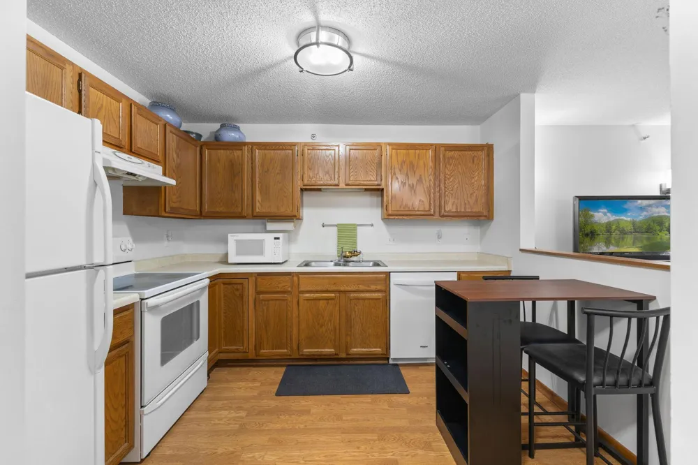 1225 Ferndale Street #B9 Maplewood, MN 55119