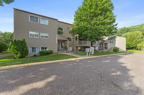 1225 Ferndale Street #B9