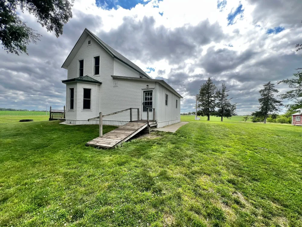4932 220th Avenue Hazel Run, MN 56241