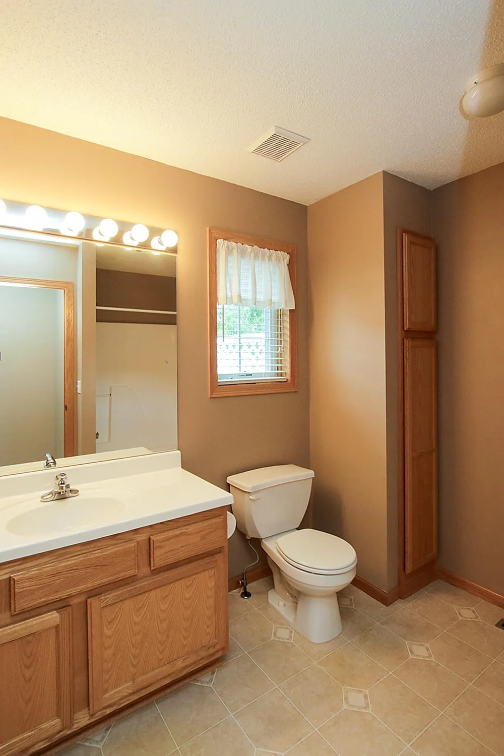 820 Greensview Court NW Hutchinson, MN 55350