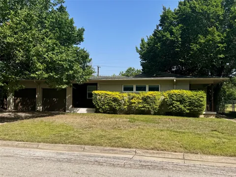 4657 Selkirk Drive