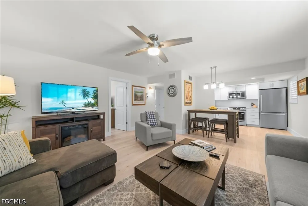 Flamingo Drive #112 Venice, FL 34285