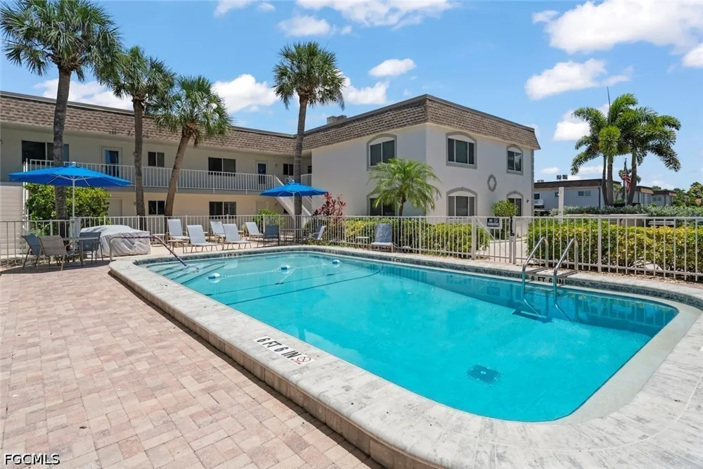 Flamingo Drive #112 Venice, FL 34285