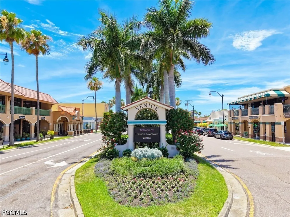 Flamingo Drive #112 Venice, FL 34285