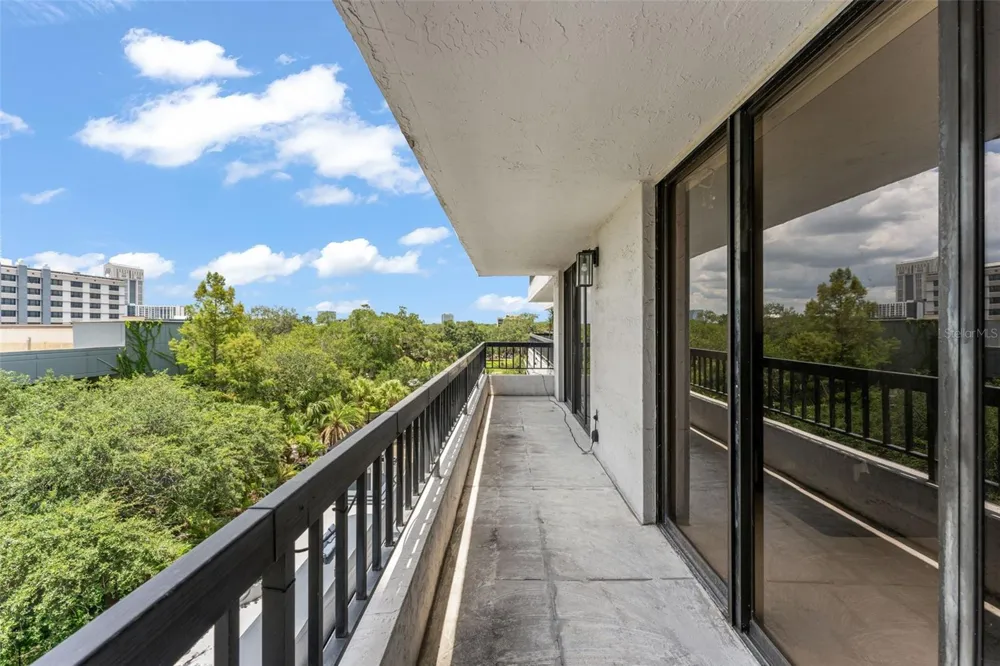 530 E CENTRAL BOULEVARD #503 Orlando, FL 32801