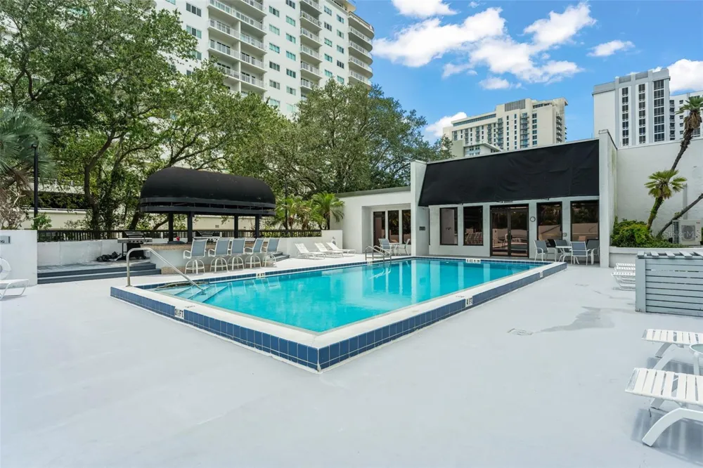 530 E CENTRAL BOULEVARD #503 Orlando, FL 32801