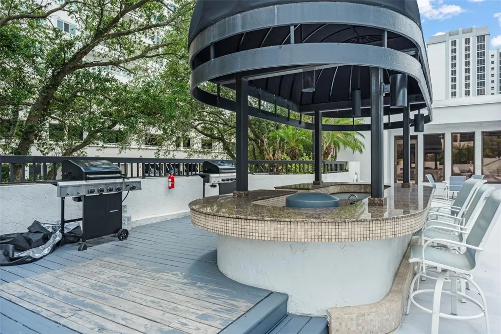 530 E CENTRAL BOULEVARD #503 Orlando, FL 32801