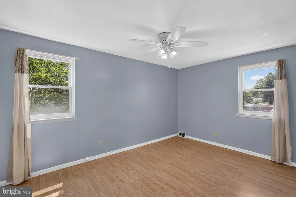 1100 SURREY ROAD Philadelphia, PA 19115