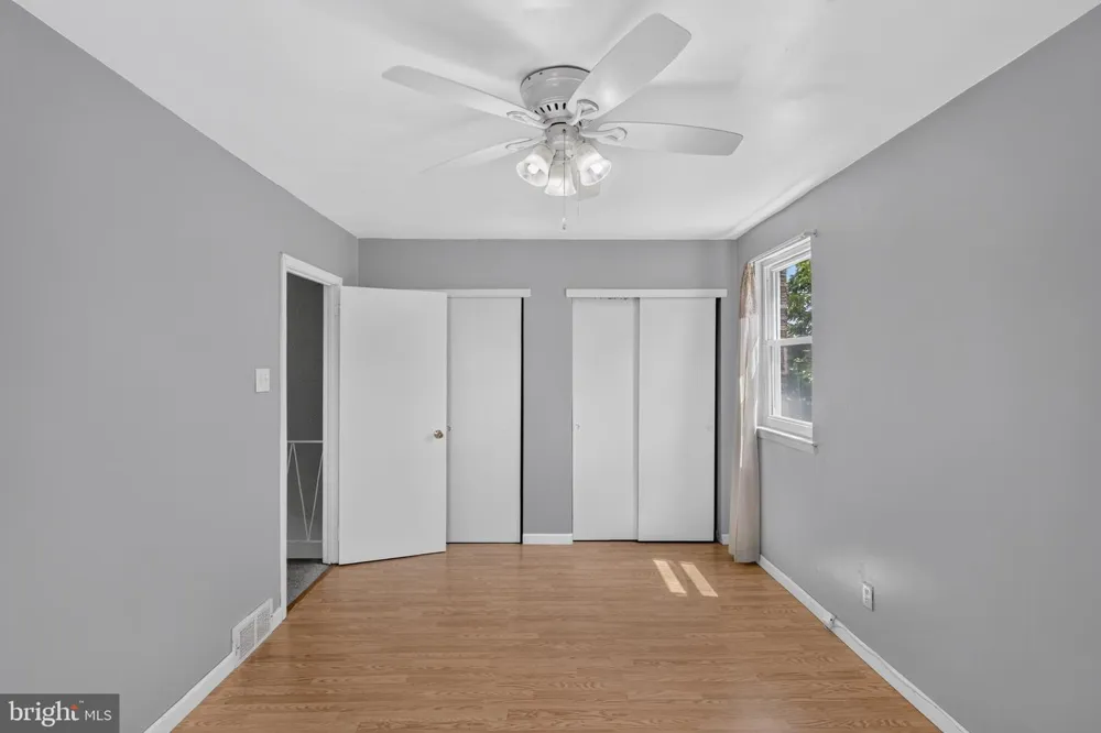 1100 SURREY ROAD Philadelphia, PA 19115