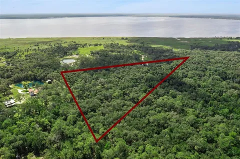 2401 CANVASBACK TRAIL