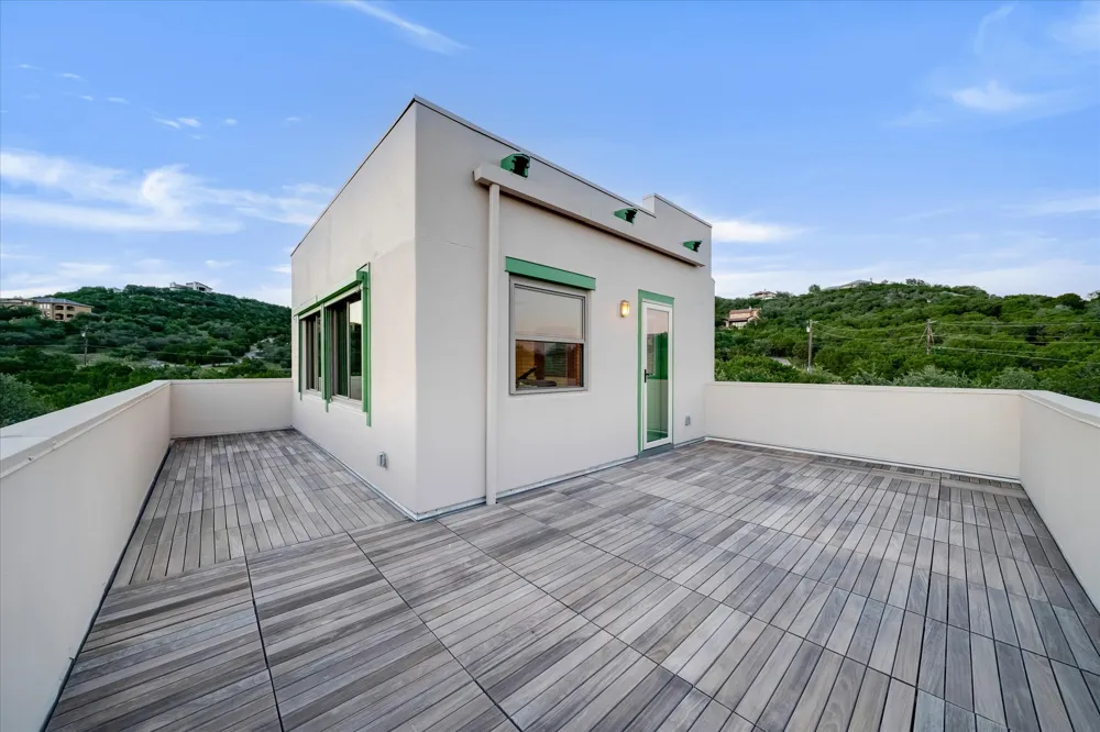 8300 Lime Creek Road Volente, TX 78641