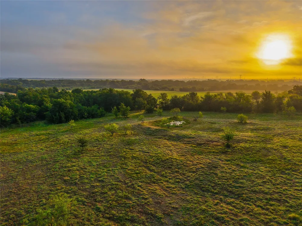 524 County Road 453 Troy, TX 76579