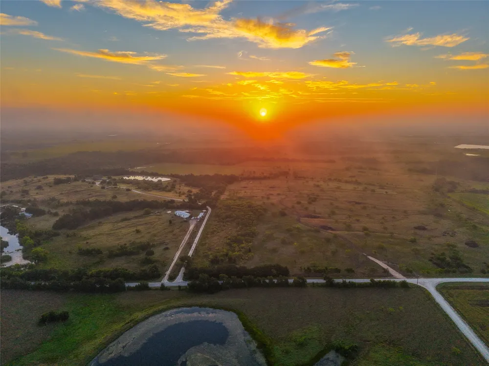 524 County Road 453 Troy, TX 76579