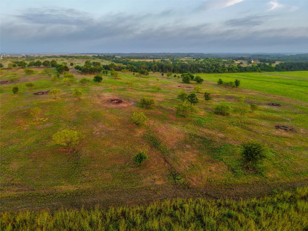 524 County Road 453 Troy, TX 76579