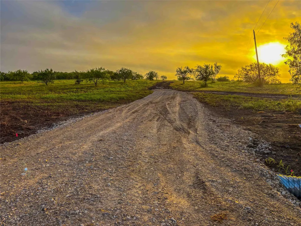 524 County Road 453 Troy, TX 76579