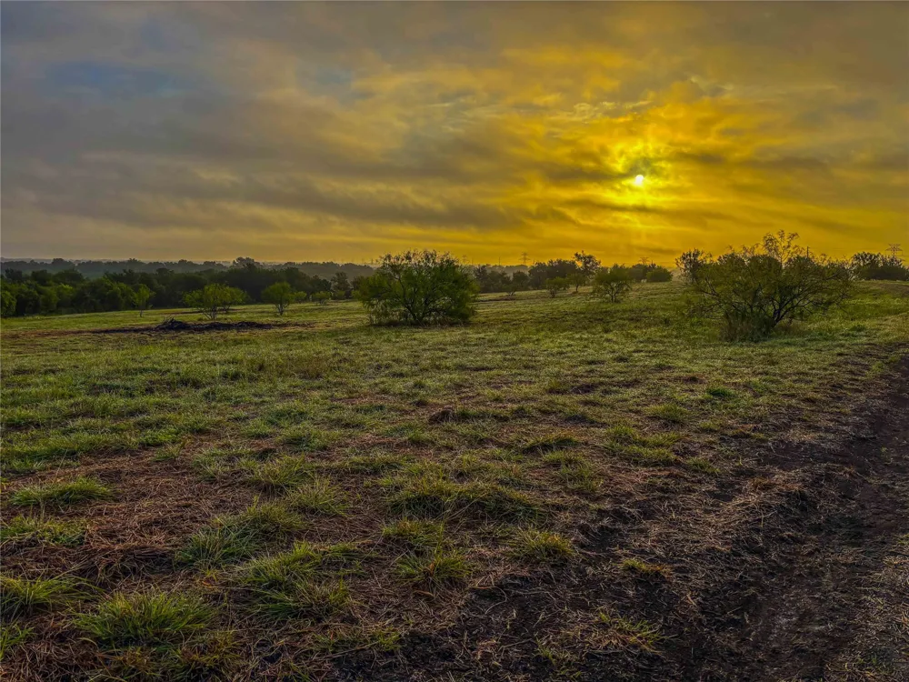 524 County Road 453 Troy, TX 76579