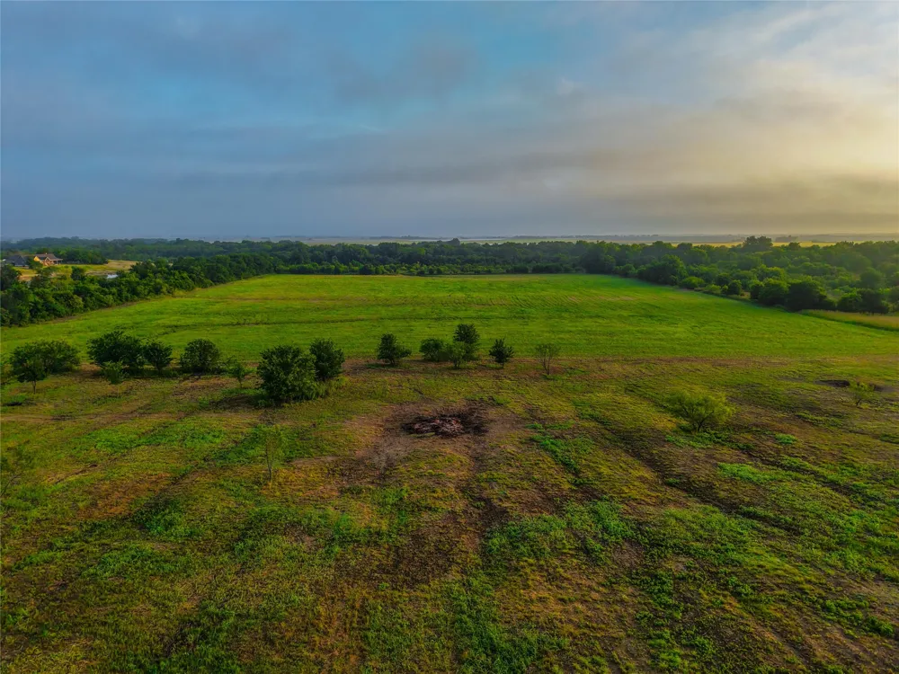 524 County Road 453 Troy, TX 76579