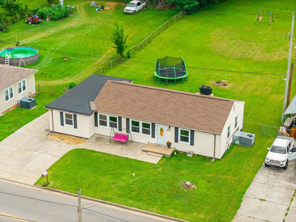 417 Highland Cir Clarksville, TN 37043