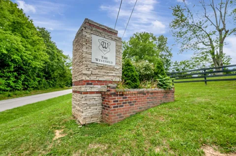 413 Westfield Dr