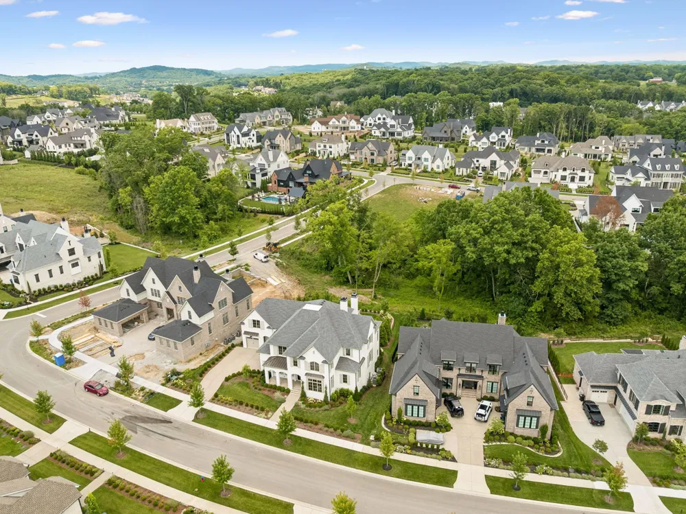 9314 Double Run Ct College Grove, TN 37046