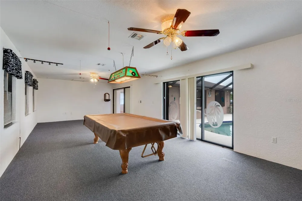 7300 BEARDSLEY STREET Englewood, FL 34224